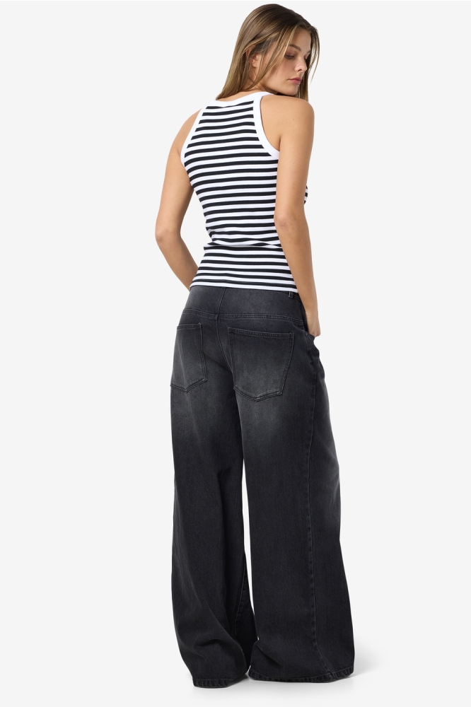 NMJUDY S/L TANK TOP JRS FWD 27034426 BLACK/BRIGHT WHITE